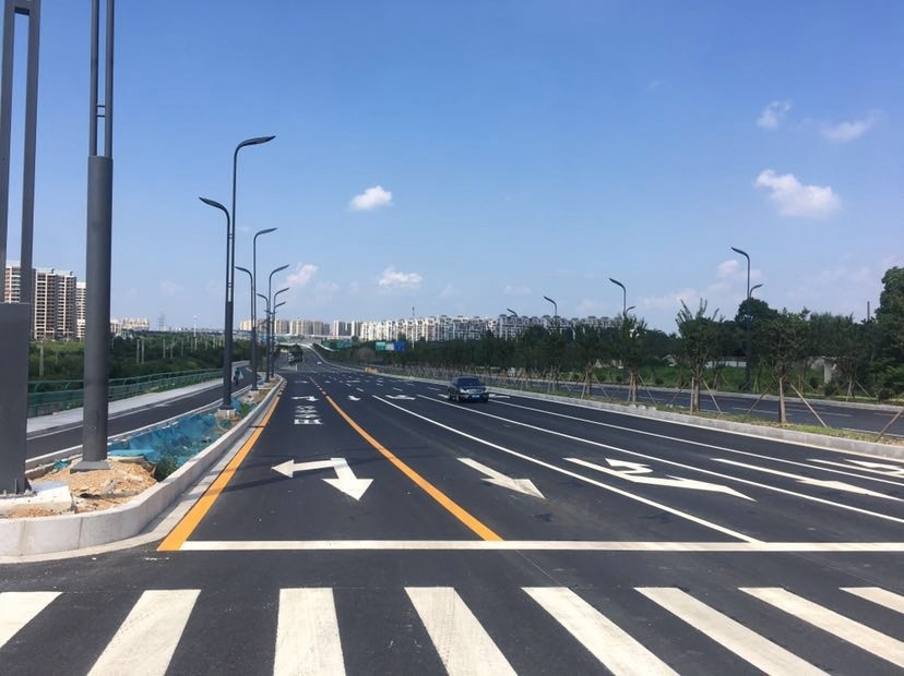 三门峡市职教园区职新路等四条新建道路一期工程施工项目